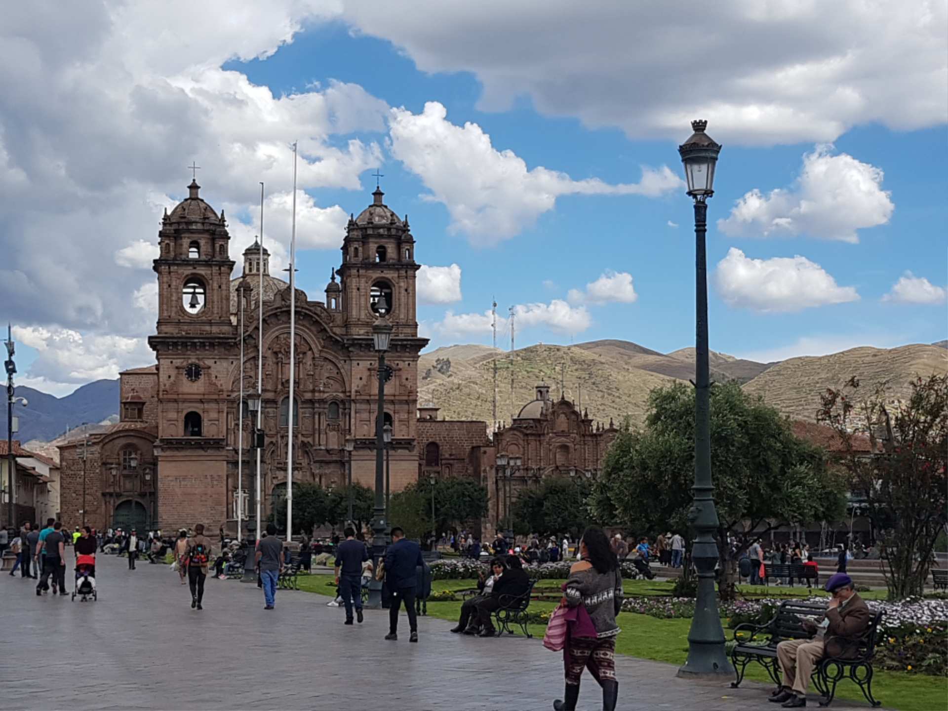 https://infromtheoutpost.com Cathedral in Cusco main square (D Sanborn 143640)
